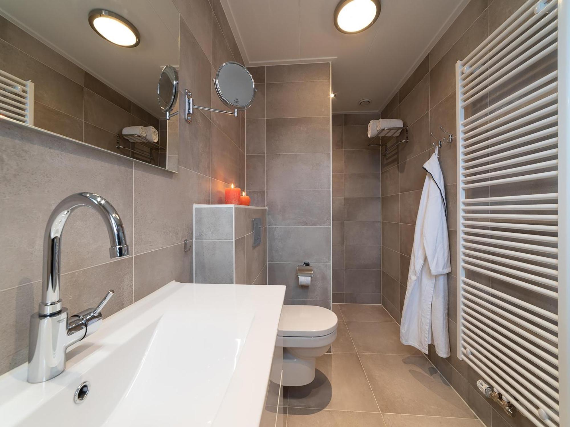Lovely With A Luxurious Outdoor Sauna Vakantiehuis *